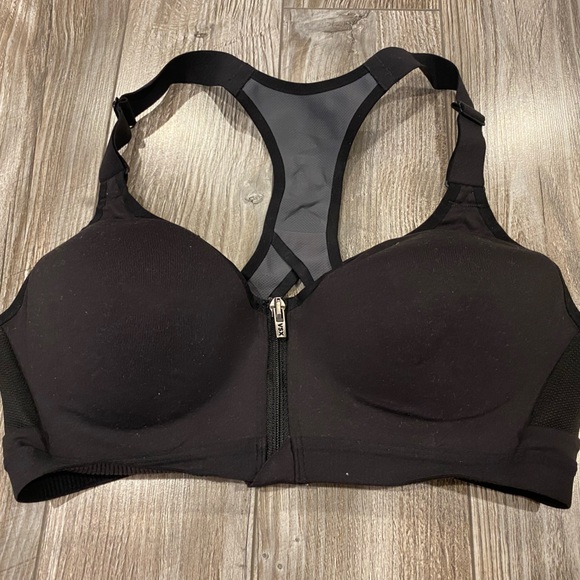 Victoria’s Secret VSX Sport Bra (Size 36B) - Picture 1 of 4